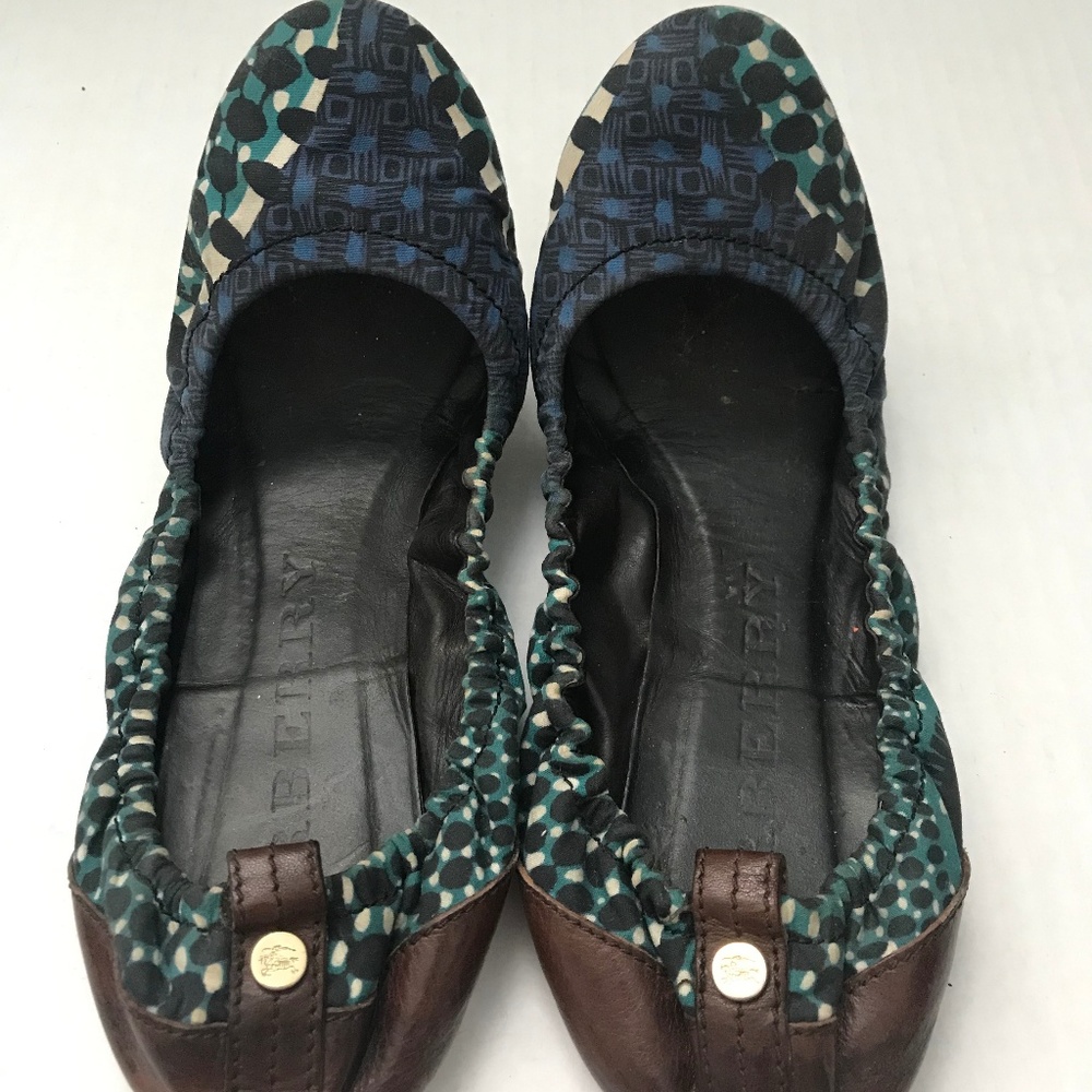 Burberry Peacock Flats